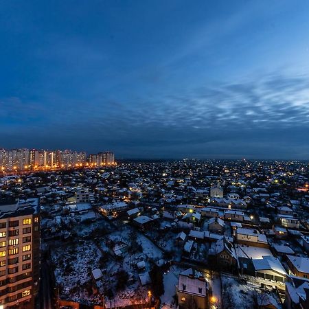 Luxury Apartment, Dniprovska Embankment26, Sokorki Kyiv Exterior foto