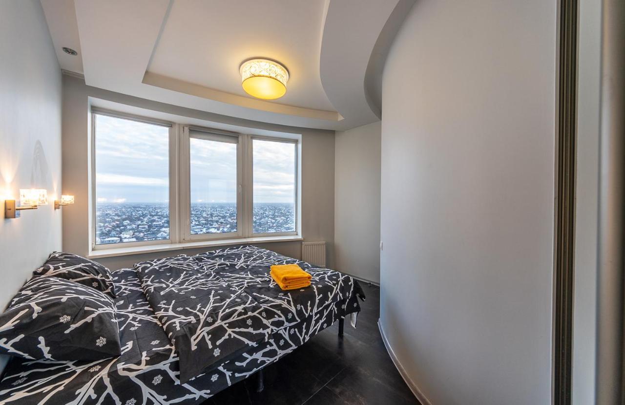Luxury Apartment, Dniprovska Embankment26, Sokorki Kyiv Exterior foto